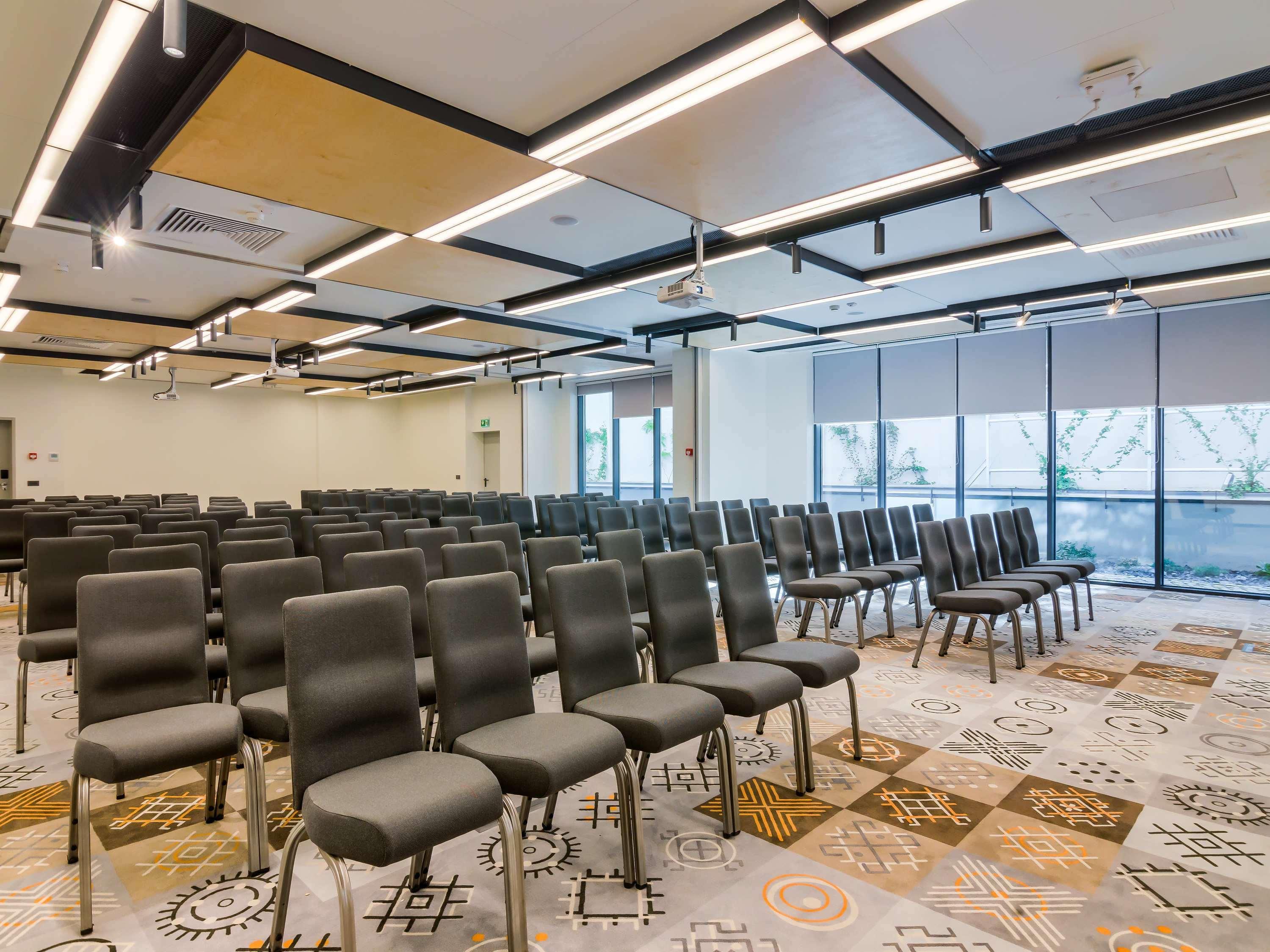 Ibis Styles Bucharest City Center Esterno foto