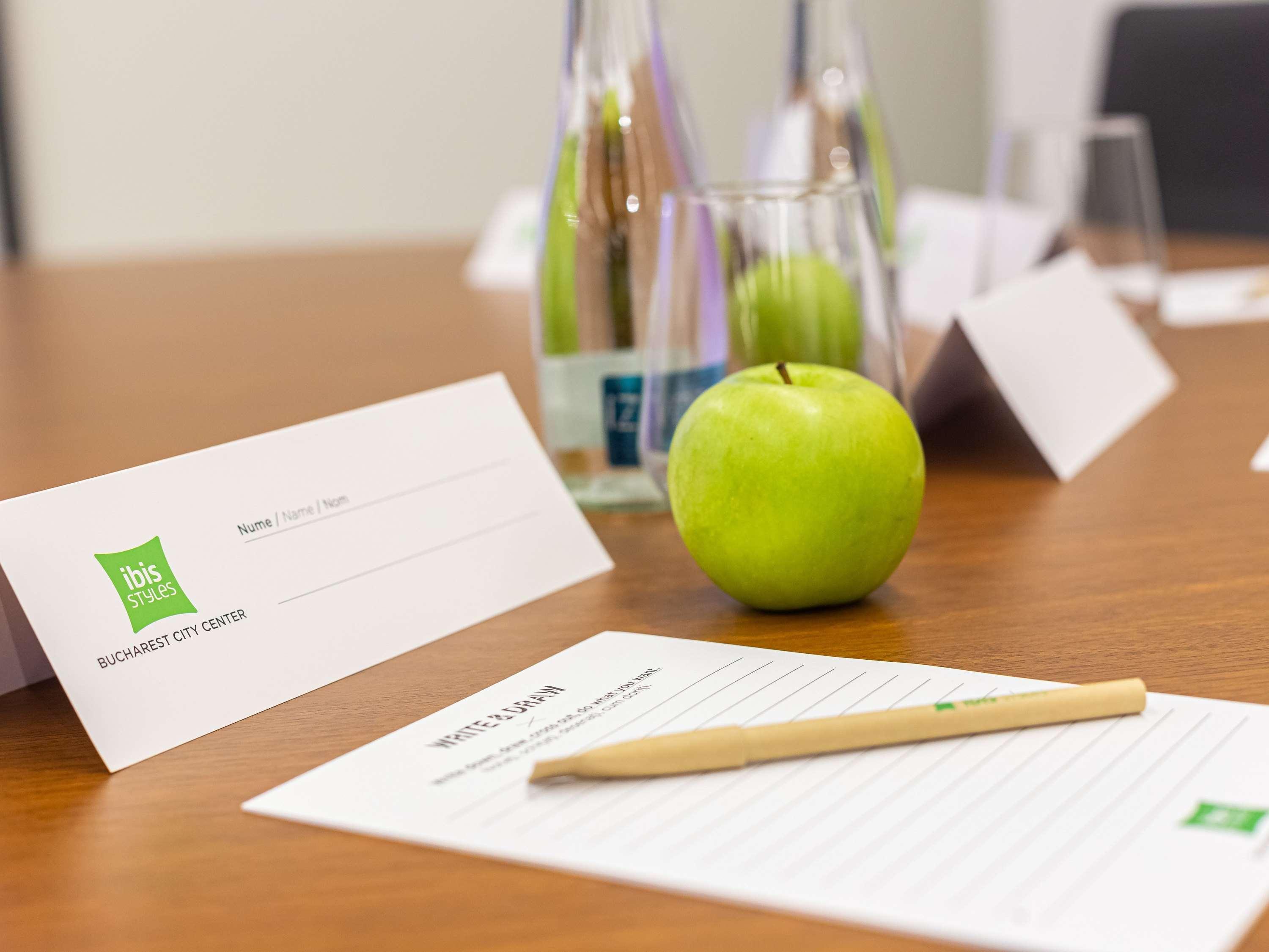 Ibis Styles Bucharest City Center Esterno foto
