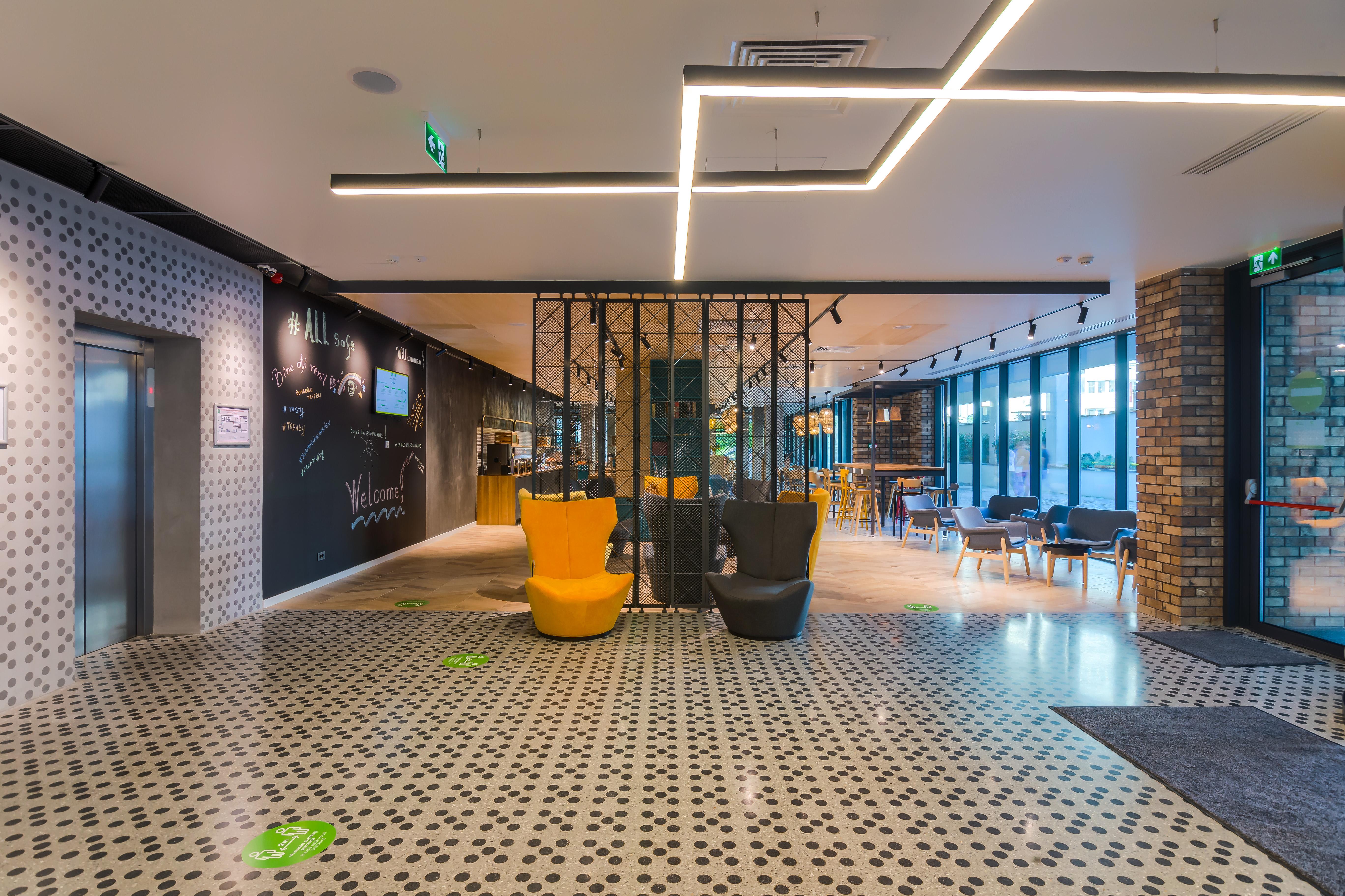 Ibis Styles Bucharest City Center Esterno foto